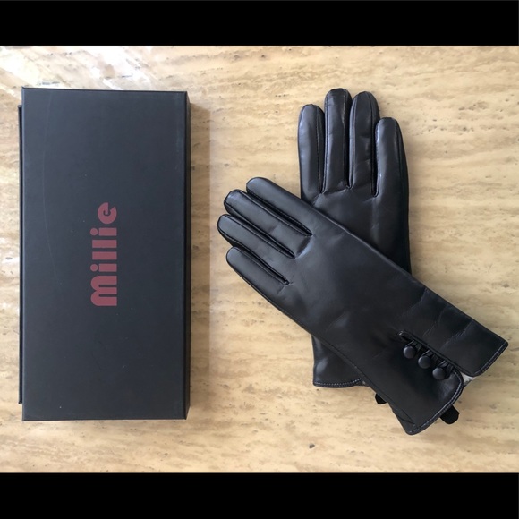 millie Accessories - millie Authentic Sheep Leather Button Gloves